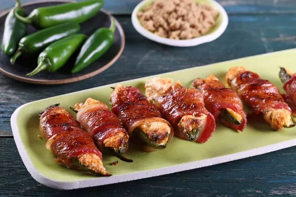 Brown Sugar Bacon Jalapeno Poppers